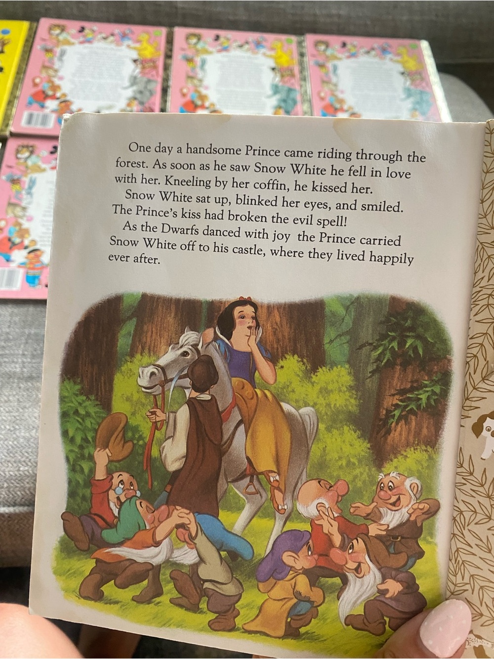 Lot of 10 Disney Little Golden Book Set Cinderella Winnie the Pooh Finding Nemo - Picture 5 of 7